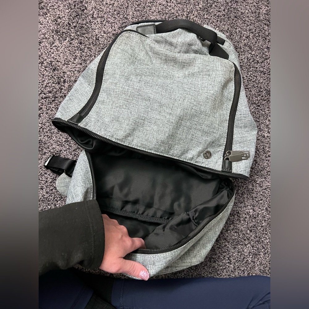 Lululemon City Adventurer Backpack (Heather Gray)